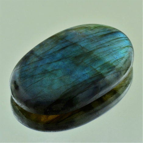 Labradorite Cabochon oval 80.79 ct Labradorite Cabochon oval 80.79 ct