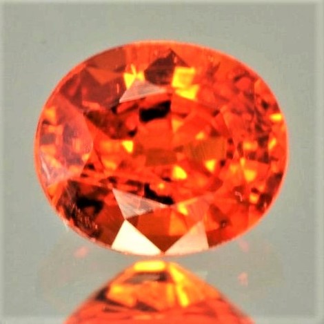 Mandarin-Garnet oval orange 14.33 ct Mandarin-Garnet oval orange 14.33 ct