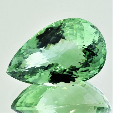 Prasiolith Tropfen-Schachbrett 38,14 ct Prasiolith Tropfen-Schachbrett 38,14 ct