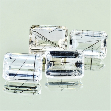 Einschlussquarz Lot, Achteck facettiert (32,01 ct.) aus Brasilien Einschlussquarz Lot, Achteck facettiert (32,01 ct.) aus Brasilien