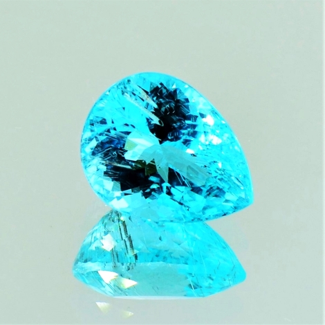 Paraiba Turmalin, Tropfen facettiert (5,31 ct.) aus Mosambik Paraiba Turmalin, Tropfen facettiert (5,31 ct.) aus Mosambik