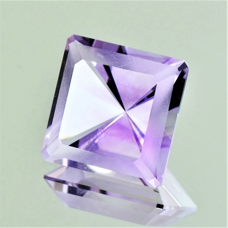 Amethyst Design-Quadrat helles-Lila 25,03 ct Amethyst Design-Quadrat helles-Lila 25,03 ct