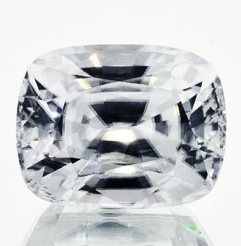 Zirkon, Antikoval facettiert (29,70 ct.) aus Kambodscha (Ratanakiri) Zirkon, Antikoval facettiert (29,70 ct.) aus Kambodscha (Ratanakiri)