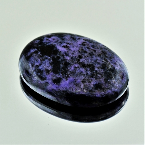 Charoite Cabochon oval 50.19 ct Charoite Cabochon oval 50.19 ct