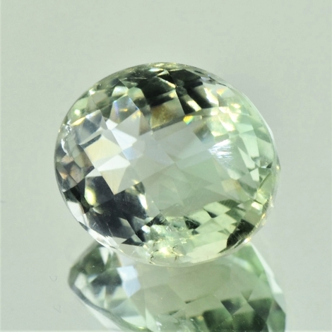 Prasiolith oval-checkerboard very light green 15.31 ct Prasiolith oval-checkerboard very light green 15.31 ct