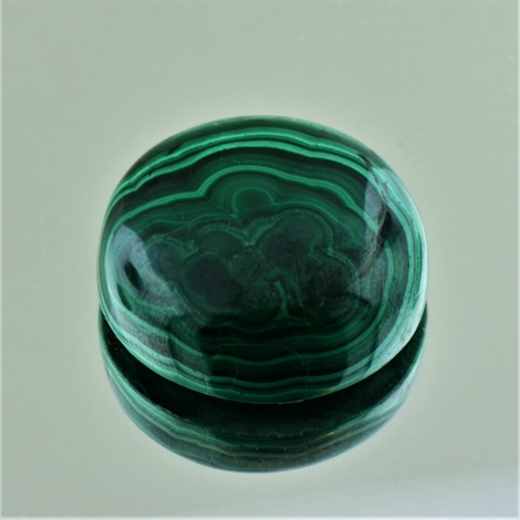 Malachit, Rund Cabochon (47,32 ct.) aus Namibia (Ogonja Mine) Malachit, Rund Cabochon (47,32 ct.) aus Namibia (Ogonja Mine)