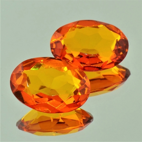Bernstein Duo, Oval facettiert (9,48 ct.) aus Litauen Bernstein Duo, Oval facettiert (9,48 ct.) aus Litauen