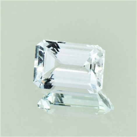 Topas, Achteck facettiert (2,98 ct.) aus Nigeria (Plateau State) Topas, Achteck facettiert (2,98 ct.) aus Nigeria (Plateau State)