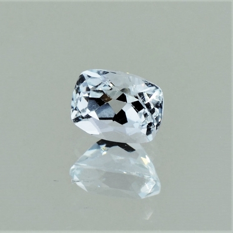 Goshenit, Antikoval facettiert (1,13 ct.) aus Brasilien Goshenit, Antikoval facettiert (1,13 ct.) aus Brasilien