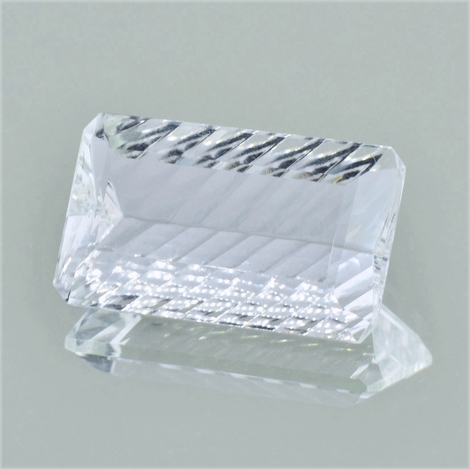 Bergkristall, Achteck Laserschliff (17,28 ct.) aus Brasilien Bergkristall, Achteck Laserschliff (17,28 ct.) aus Brasilien