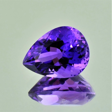 Amethyst, Tropfen facettiert (9,75 ct.) aus Bolivien Amethyst, Tropfen facettiert (9,75 ct.) aus Bolivien