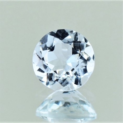 Aquamarin, Rund facettiert (1,86 ct.) aus Kenia Aquamarin, Rund facettiert (1,86 ct.) aus Kenia