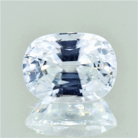 Zircon oval colorless 11.11 ct