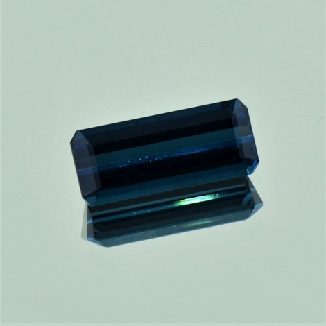 Indicolite Tourmaline octagon dark blue 5.98 ct Indicolite Tourmaline octagon dark blue 5.98 ct