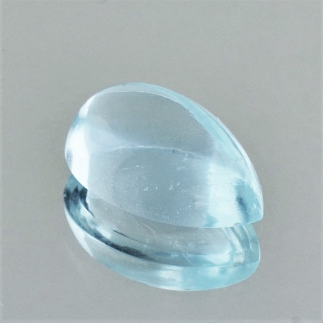 Aquamarin, Tropfen Cabochon (6,76 ct.) aus Kenia Aquamarin, Tropfen Cabochon (6,76 ct.) aus Kenia