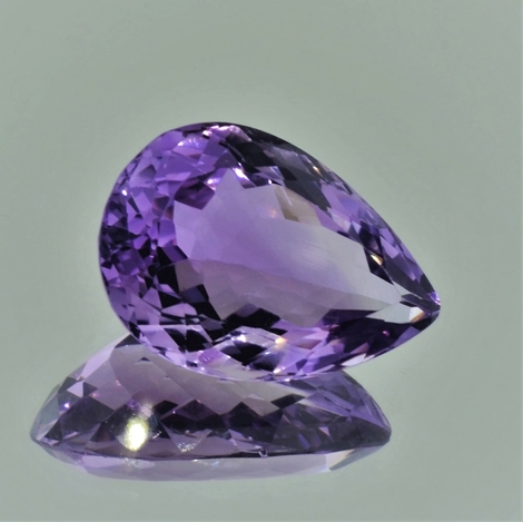 Amethyst pear lilac 20.99 ct Amethyst pear lilac 20.99 ct