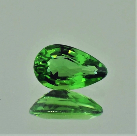 Chrom-Turmalin, Tropfen facettiert (1,14 ct.) aus Tansania Chrom-Turmalin, Tropfen facettiert (1,14 ct.) aus Tansania