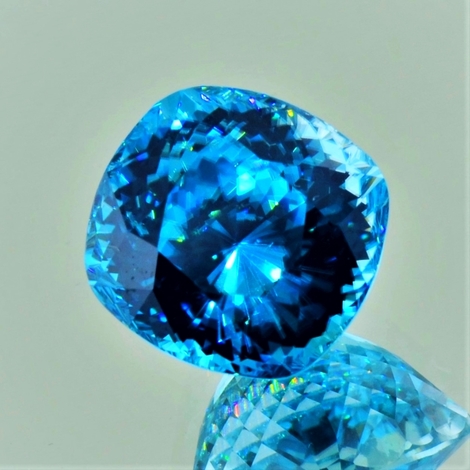 Zircon cushion intensives-blau 18.25 ct