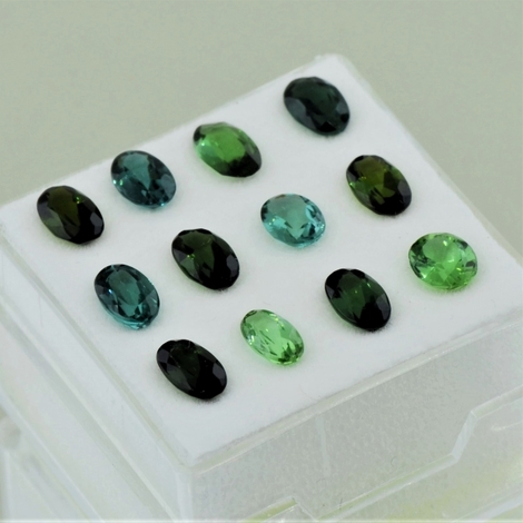 Turmalin Lot, Oval facettiert (3,25 ct.) aus Brasilien Turmalin Lot, Oval facettiert (3,25 ct.) aus Brasilien