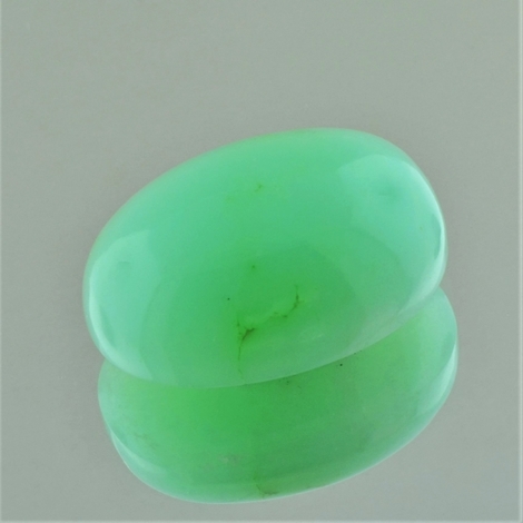 Chrysoprase cabochon oval 32.18 ct Chrysoprase cabochon oval 32.18 ct