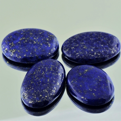 Lapislazuli Lot, Oval Cabochon (114,65 ct.) aus Pakistan Lapislazuli Lot, Oval Cabochon (114,65 ct.) aus Pakistan