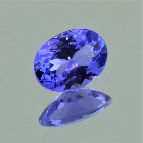 Tansanit, Oval facettiert (0,97 ct.) aus Tansania (Merelani Hills) Tansanit, Oval facettiert (0,97 ct.) aus Tansania (Merelani Hills)
