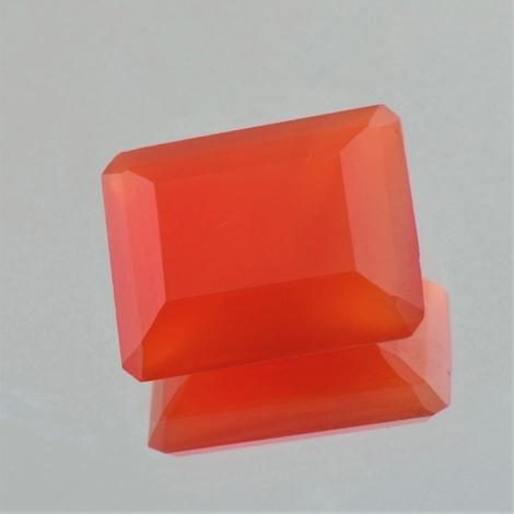 Karneol, Achteck facettiert (16,31 ct.) aus Indien Karneol, Achteck facettiert (16,31 ct.) aus Indien