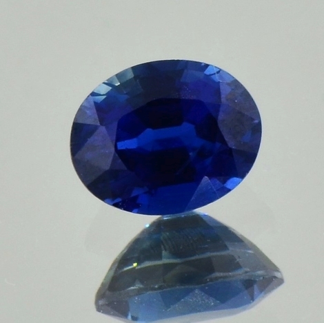 Saphir, Oval facettiert (1,09 ct.) aus Sri Lanka Saphir, Oval facettiert (1,09 ct.) aus Sri Lanka