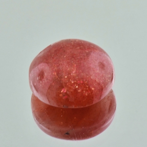 Sonnenstein, Rund Cabochon (13,24 ct.) aus Madagaskar Sonnenstein, Rund Cabochon (13,24 ct.) aus Madagaskar