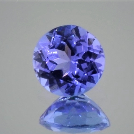 Tansanit, Rund facettiert (0,78 ct.) aus Tansania (Merelani Hills) Tansanit, Rund facettiert (0,78 ct.) aus Tansania (Merelani Hills)