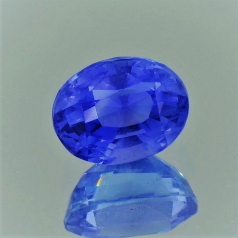 Saphir, Oval facettiert (2,44 ct.) aus Sri Lanka Saphir, Oval facettiert (2,44 ct.) aus Sri Lanka
