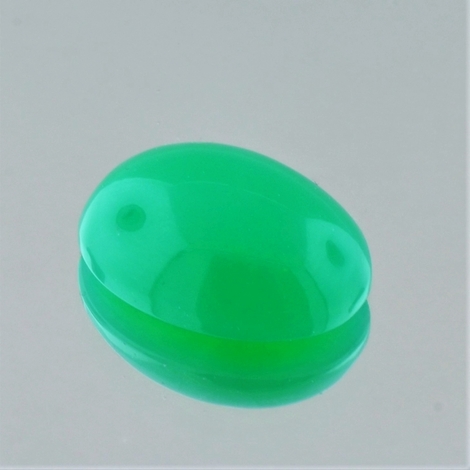 Chrysopras, Oval Cabochon (14,26 ct.) aus Australien Chrysopras, Oval Cabochon (14,26 ct.) aus Australien