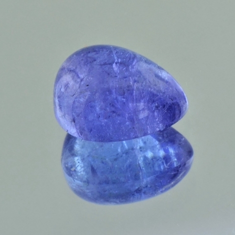 Tansanit, Tropfen Cabochon (3,93 ct.) aus Tansania Tansanit, Tropfen Cabochon (3,93 ct.) aus Tansania