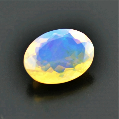 Edelopal oval 3,87 ct Edelopal oval 3,87 ct