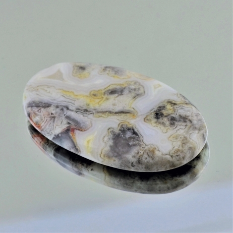 Jaspis Cabochon oval 64,40 ct Jaspis Cabochon oval 64,40 ct