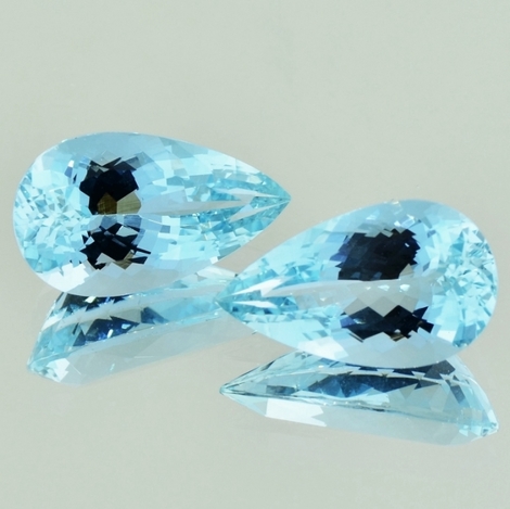 Aquamarin Duo Tropfen hellblau 12,10 ct Aquamarin Duo Tropfen hellblau 12,10 ct