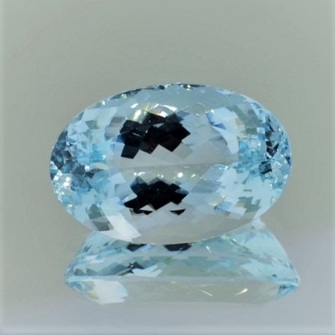 Aquamarin oval hellblau 14,98 ct Aquamarin oval hellblau 14,98 ct