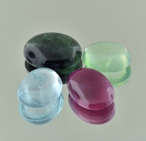Mixed Lot Cabochons oval multicolor 25,40 ct Mixed Lot Cabochons oval multicolor 25,40 ct