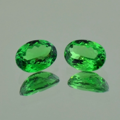Tsavorit Duo oval grün 2,66 ct Tsavorit Duo oval grün 2,66 ct