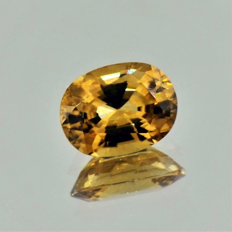 Zirkon oval bräunlich-gelb 4,59 ct