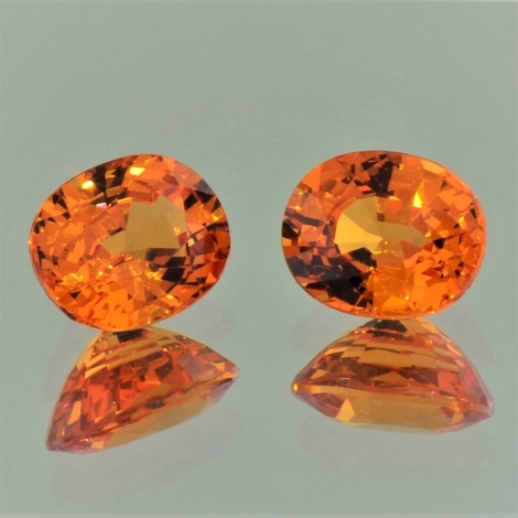 Mandarin-Granat Duo oval orange 4,57 ct Mandarin-Granat Duo oval orange 4,57 ct