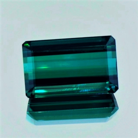 Turmalin, Achteck facettiert (27,72 ct.) aus Brasilien Turmalin, Achteck facettiert (27,72 ct.) aus Brasilien