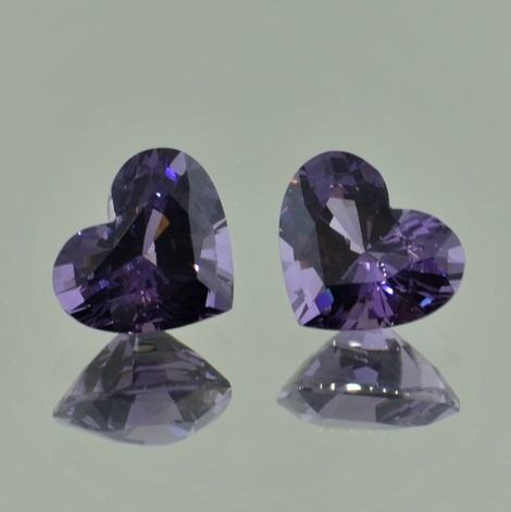Spinell Duo Herz grauviolett 4,41 ct Spinell Duo Herz grauviolett 4,41 ct