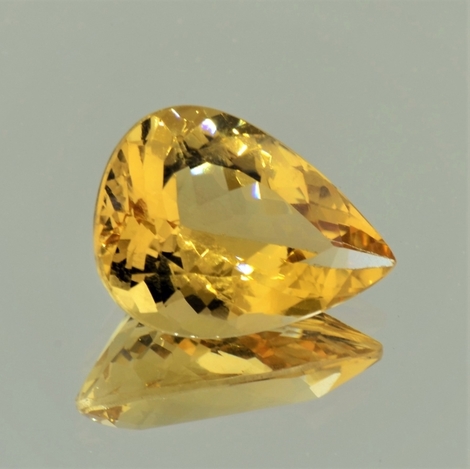 Goldberyll, Tropfen facettiert (11,58 ct.) aus Brasilien (Minas Gerais)