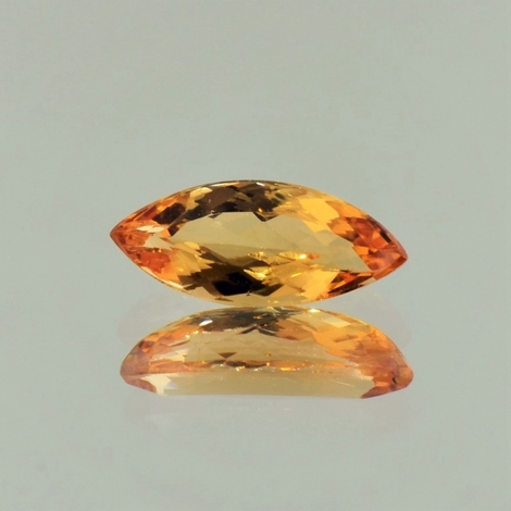 Imperial-Topas, Navette facettiert (3,23 ct.) aus Brasilien (Ouro Preto, Capao Mine) Imperial-Topas, Navette facettiert (3,23 ct.) aus Brasilien (Ouro Preto, Capao Mine)