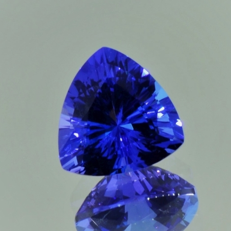 Tansanit, Trillion facettiert (5,19 ct.) aus Tansania (Merelani Hills) Tansanit, Trillion facettiert (5,19 ct.) aus Tansania (Merelani Hills)