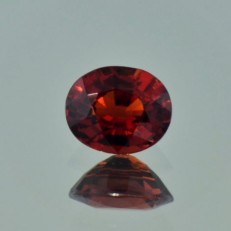 Granat Spessartin oval 2,42 ct Granat Spessartin oval 2,42 ct