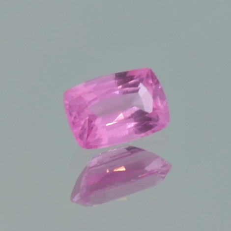 Spinell, Antik facettiert (1,98 ct.) aus Tansania