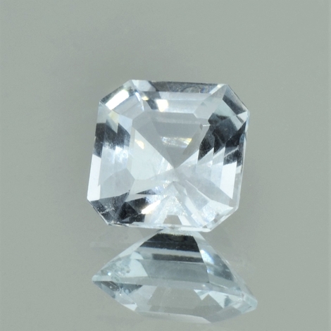 Aquamarin, Achteck facettiert (5,00 ct.) aus Pakistan (Shigar Valley) Aquamarin, Achteck facettiert (5,00 ct.) aus Pakistan (Shigar Valley)