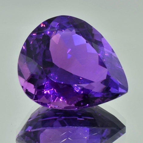Amethyst Tropfen violett 62,00 ct Amethyst Tropfen violett 62,00 ct